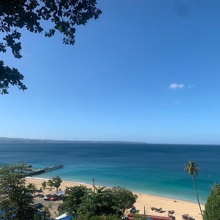 Aguadilla Waves Apt Free Parking & Wifi 8 Minute Walk From Crashboat Beach 외부 사진